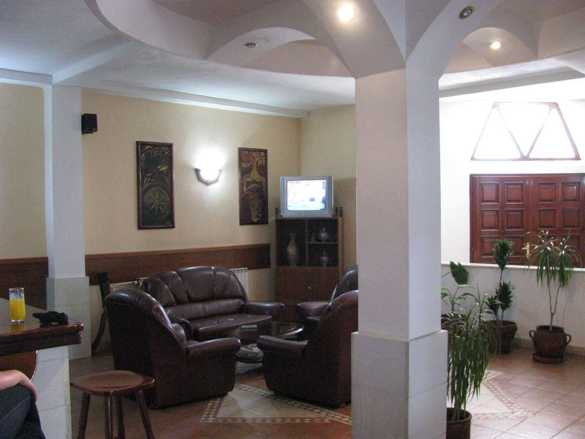 Hotel Vergina Skopie Exterior foto